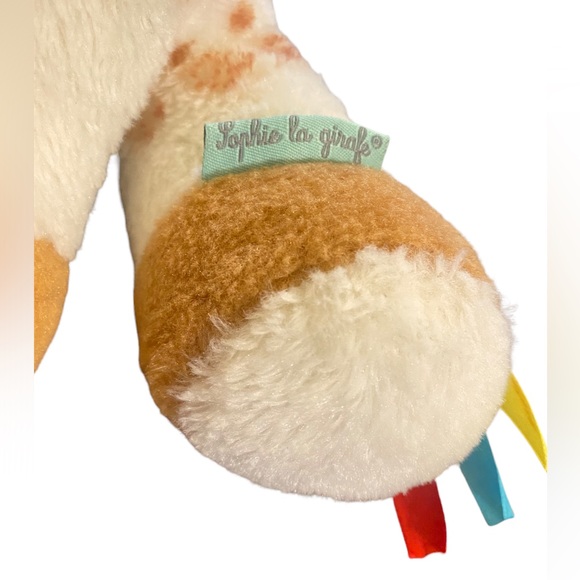 Sophie la girafe touch and music plush Baby Toy - Picture 4 of 4